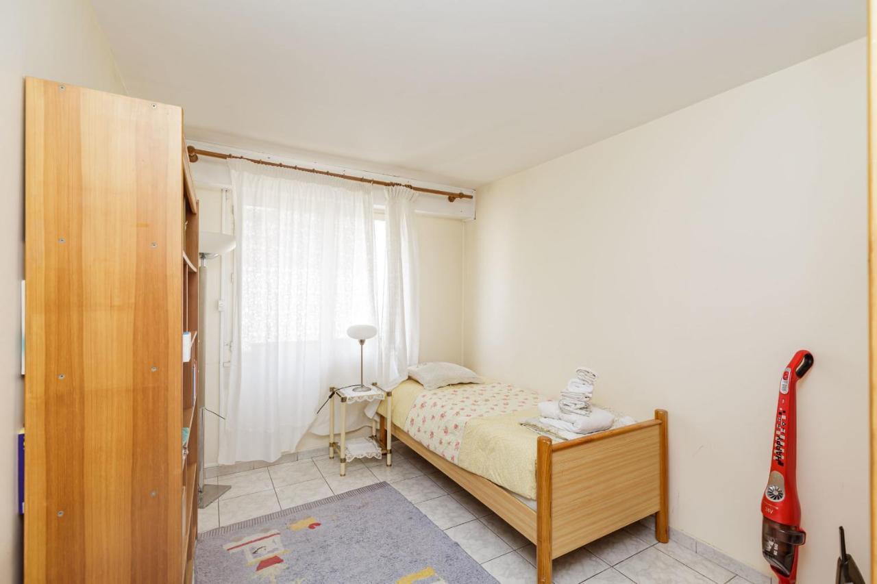 Spacious T3 With View In The Heart Of The City! Charenton-le-Pont Kültér fotó